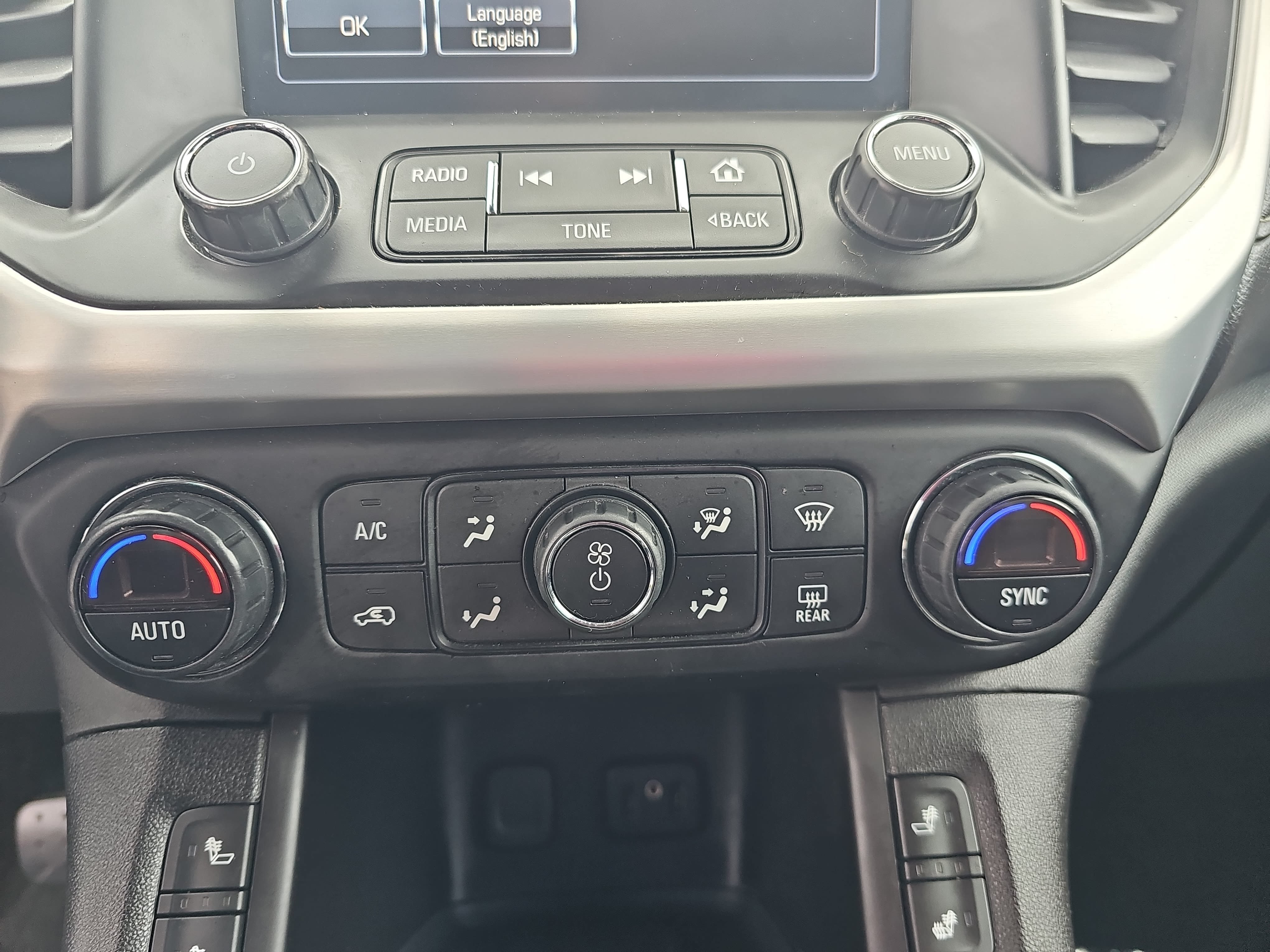 Used 2018 GMC Acadia SLT FWD image 22