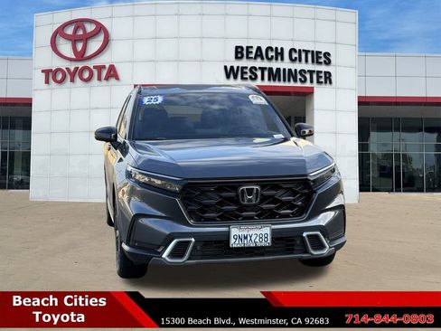 Used 2025 Honda CR-V Sport Touring image 3