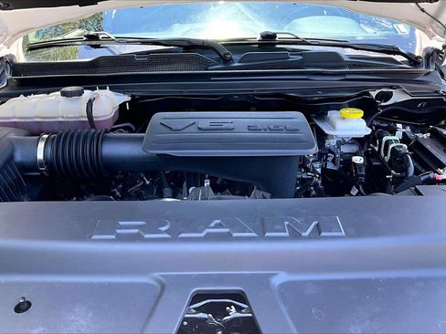 Certified 2025 RAM 1500 Tradesman AWD/4WD image 35