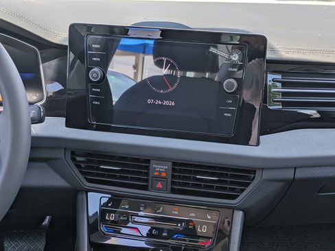 New 2026 Volkswagen Jetta SE FWD image 17