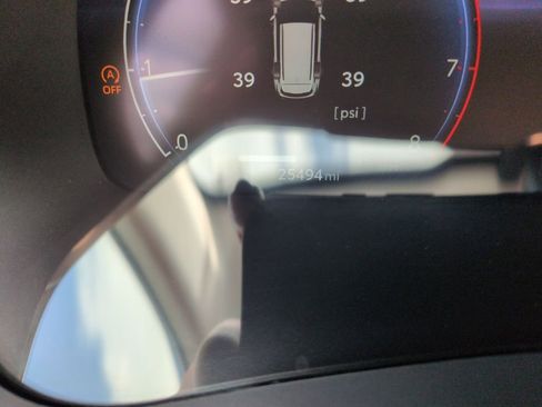 Used 2023 Toyota Highlander Platinum image 16