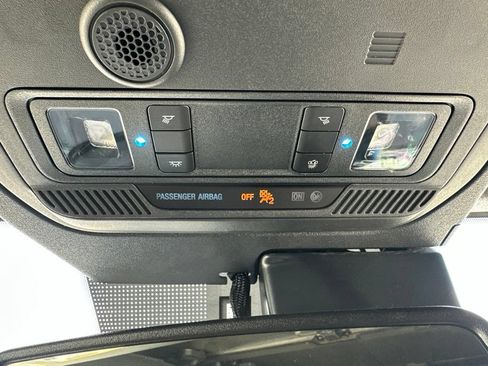 Used 2023 Ford Bronco Wildtrak AWD/4WD image 14