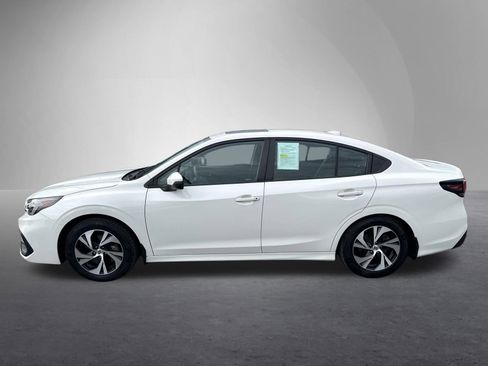 Used 2024 Subaru Legacy Premium AWD/4WD image 7