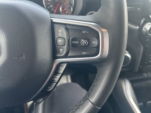 Used 2025 RAM 1500 Big Horn AWD/4WD image 16