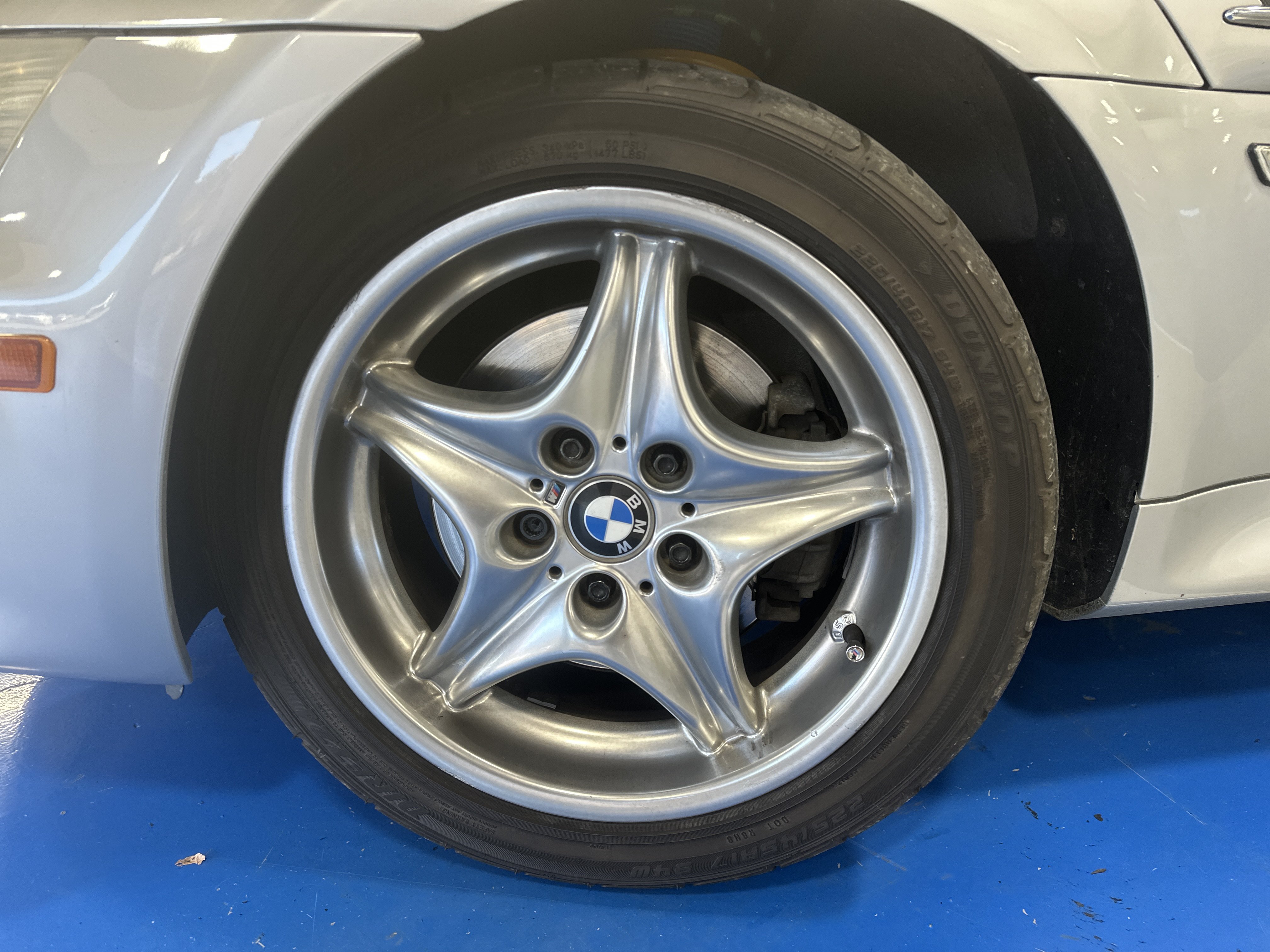 Used 2000 BMW Z3 RWD image 9