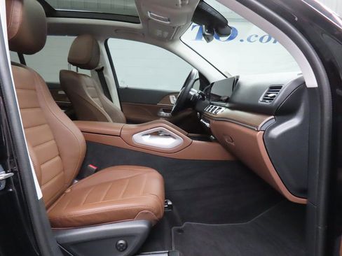 Used 2024 Mercedes-Benz GLE 350 4MATIC image 33