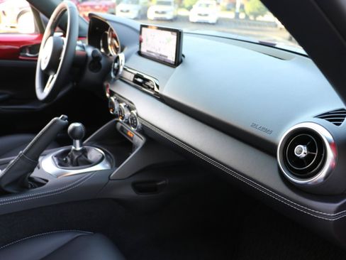 Certified 2026 MAZDA MX-5 Miata Grand Touring w/ Appearance Package RWD image 8