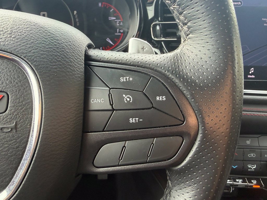 Used 2025 Dodge Durango GT AWD/4WD image 26