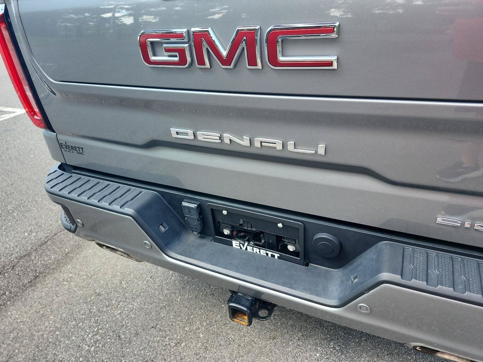 Used 2024 GMC Sierra 1500 Denali AWD/4WD image 4