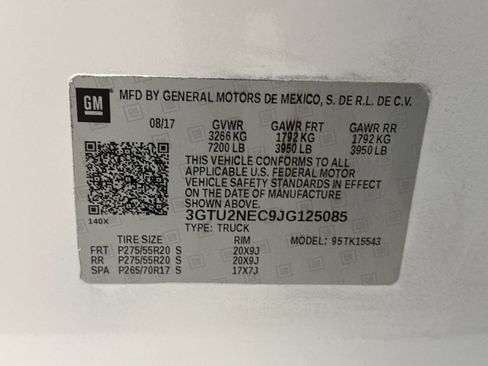 Used 2018 GMC Sierra 1500 SLT AWD/4WD image 23
