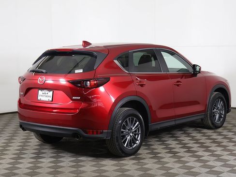 Used 2017 MAZDA CX-5 Touring w/ Preferred Equipment Package image 11