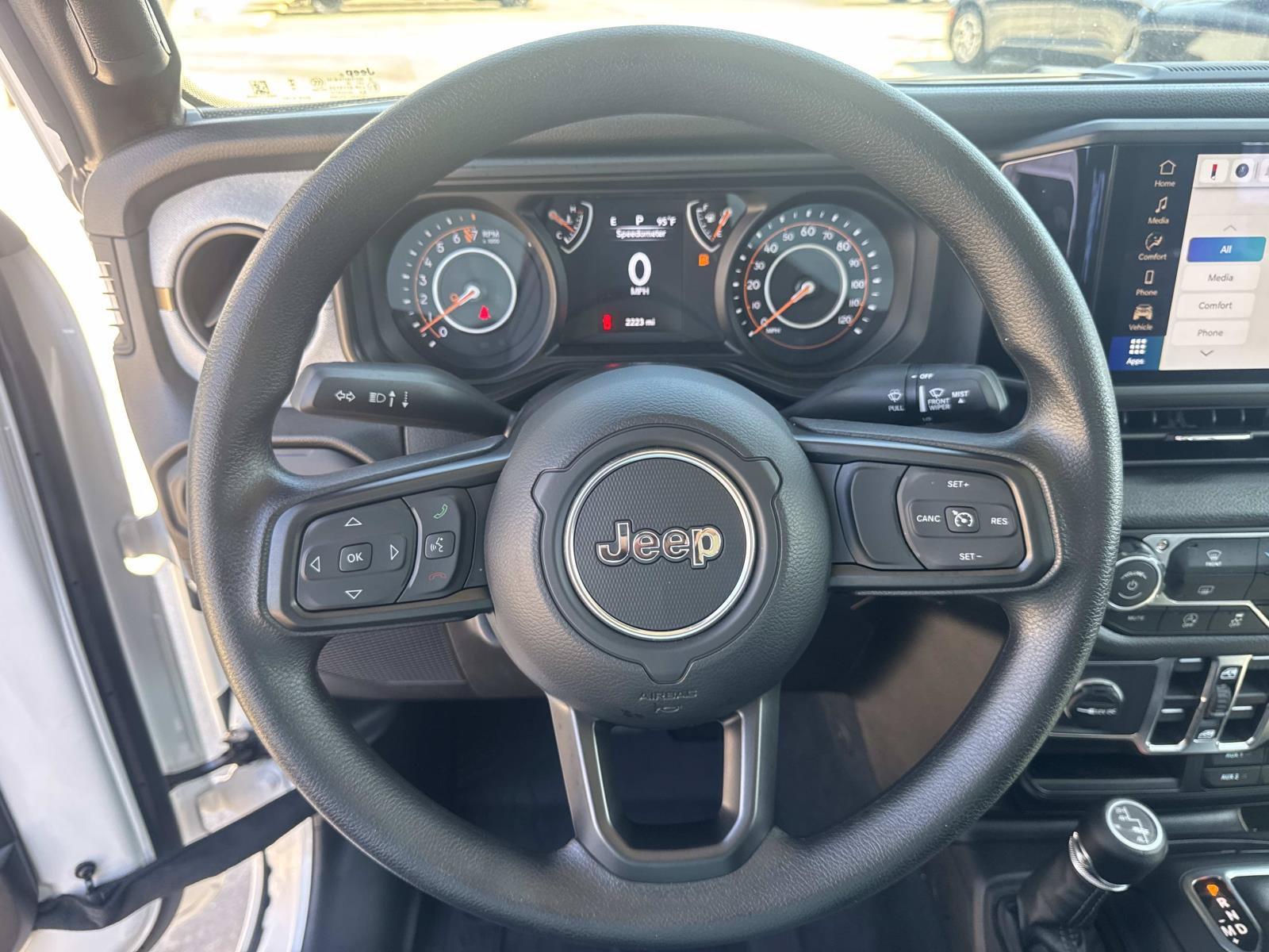 Used 2026 Jeep Gladiator Sport AWD/4WD image 21
