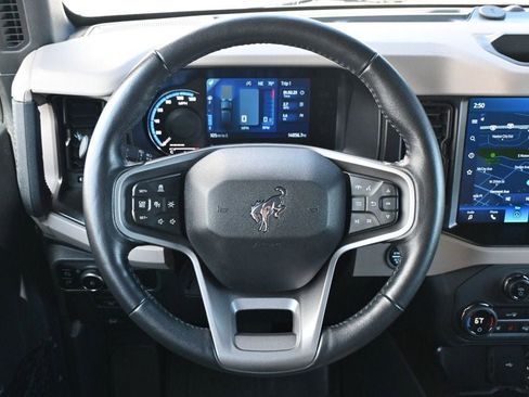 Used 2023 Ford Bronco Wildtrak AWD/4WD image 19