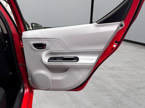 Used 2014 Toyota Prius C Four image 16