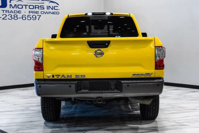 Used 2017 Nissan Titan PRO-4X w/ Pro-4x Convenience Package AWD/4WD image 10