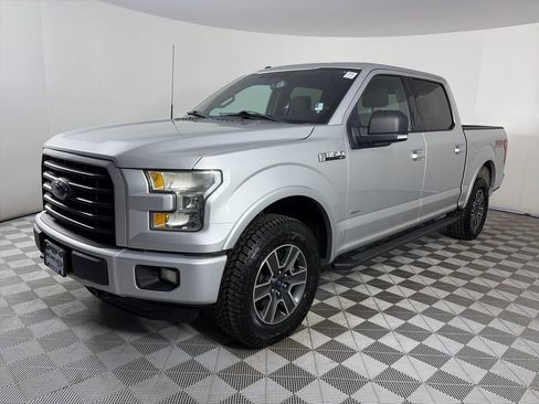 Used 2016 Ford F150 XLT w/ Equipment Group 302A Luxury image 3