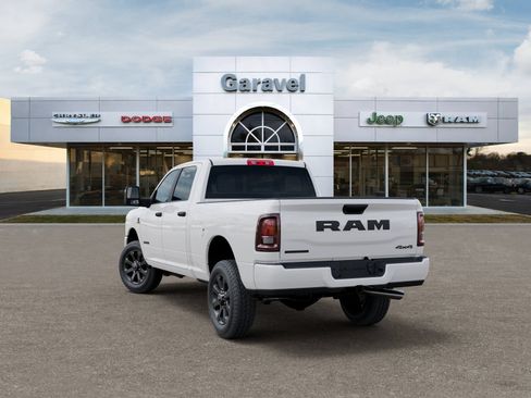 New 2026 RAM 2500 Big Horn AWD/4WD image 3