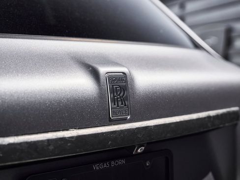 Used 2020 Rolls-Royce Cullinan AWD/4WD image 13
