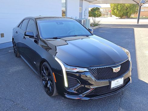 Used 2021 Cadillac CT4 V w/ Technology Package image 4