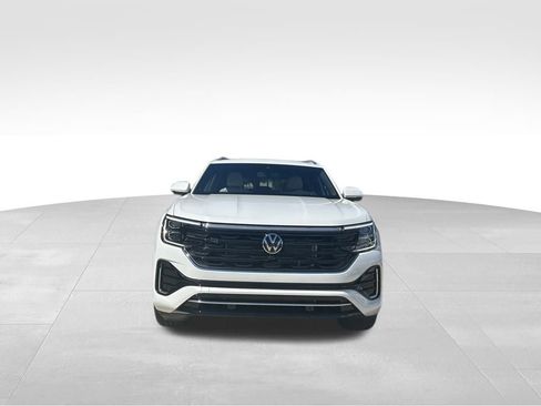 New 2026 Volkswagen Atlas Cross Sport SEL Premium R-Line AWD/4WD image 8