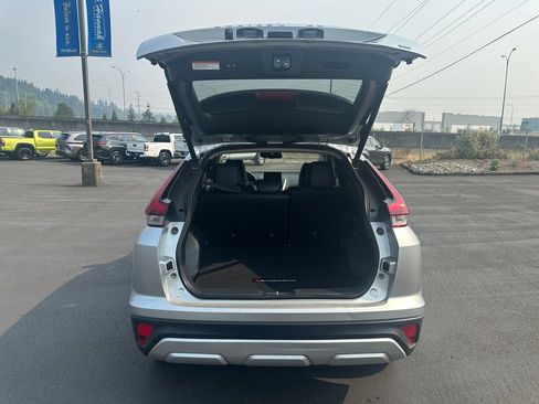 Used 2025 Mitsubishi Eclipse Cross SE AWD/4WD image 11