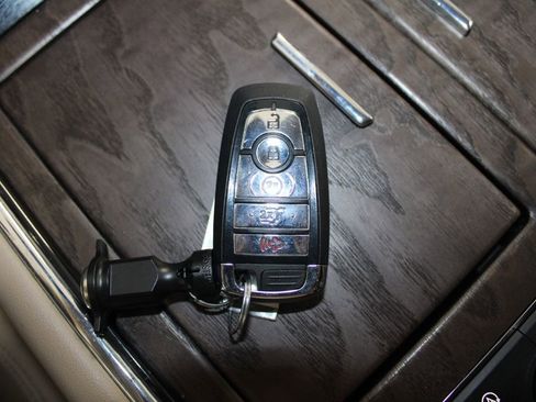 Used 2023 Lincoln Navigator Reserve image 56
