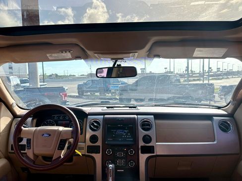 Used 2014 Ford F150 King Ranch w/ King Ranch Luxury Package image 2