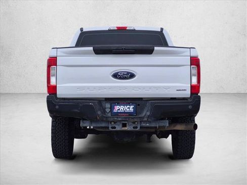 Used 2019 Ford F250 XL w/ Power Equipment Group AWD/4WD image 7