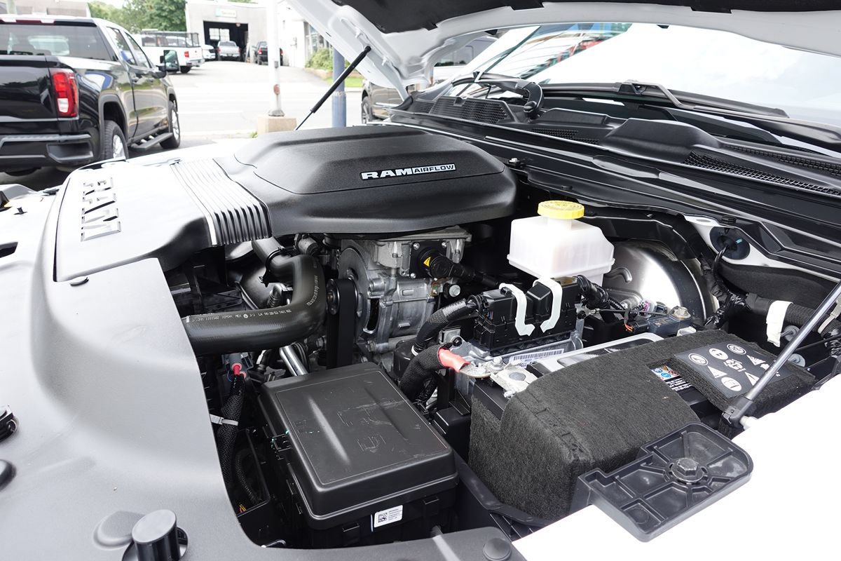 Used 2024 RAM 1500 Laramie w/ Night Edition AWD/4WD image 70