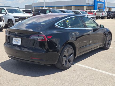 Used 2019 Tesla Model 3 RWD image 3