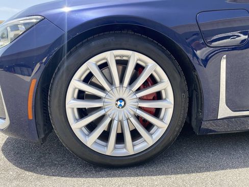Used 2021 BMW 745e xDrive w/ Premium Package AWD/4WD image 22