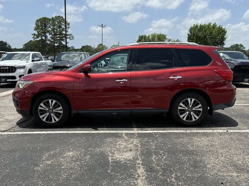 Used 2017 Nissan Pathfinder S FWD image 8