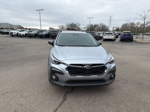 Certified 2024 Subaru Crosstrek 2.5i Limited w/ Crosstrek Mirror Package image 7