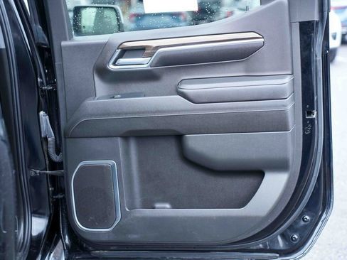 Used 2023 Chevrolet Silverado 1500 LT w/ Z71 Off-Road Package image 17