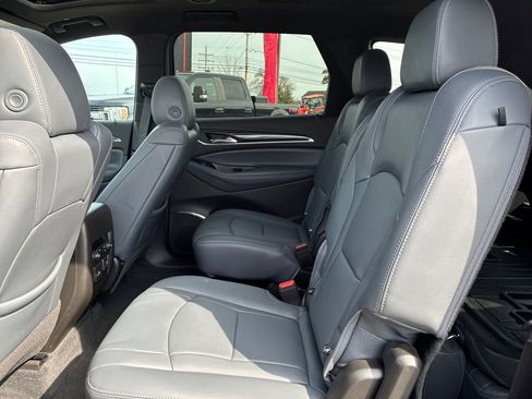 Used 2023 Buick Enclave Premium w/ Experience Buick Package AWD/4WD image 17