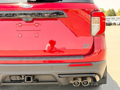 Used 2020 Ford Explorer ST w/ ST Street Pack AWD/4WD image 12