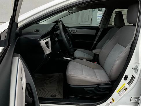 Used 2016 Toyota Corolla LE image 10