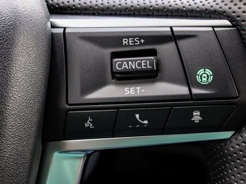 New 2025 Mitsubishi Outlander SE AWD/4WD image 28