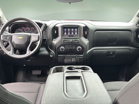 Used 2024 Chevrolet Silverado 1500 Custom RWD image 9