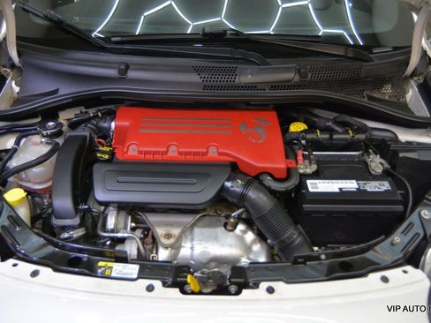 Used 2015 FIAT 500 Abarth w/ Comfort/Convenience Group FWD image 27