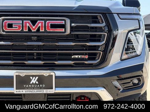 New 2026 GMC Yukon AT4 Ultimate w/ LPO, Floor Liner Package AWD/4WD image 8
