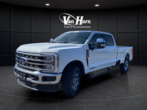 Used 2024 Ford F250 Lariat w/ Lariat Ultimate Package AWD/4WD image 3