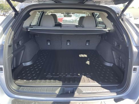 Used 2025 Subaru Outback Premium w/ Popular Package #1 image 29