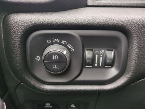 Certified 2023 RAM 1500 Laramie image 26