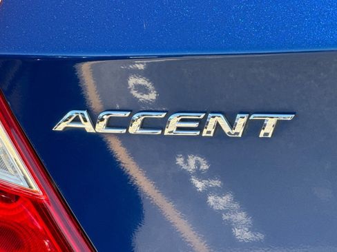 Used 2016 Hyundai Accent SE FWD image 23