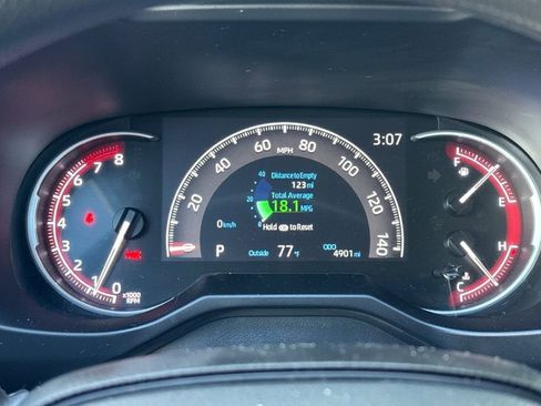 Certified 2025 Toyota RAV4 LE AWD/4WD image 22