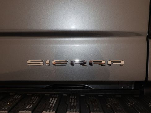 Used 2019 GMC Sierra 1500 Denali w/ Denali Ultimate Package image 39