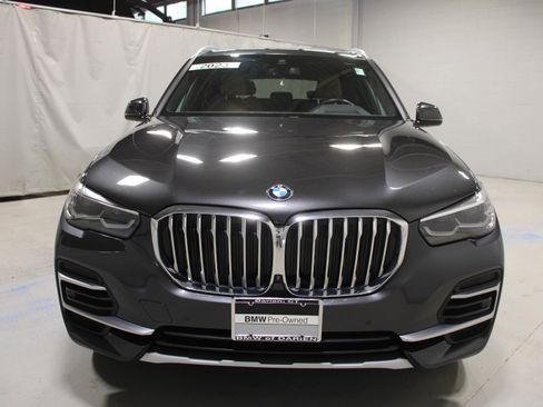 Used 2023 BMW X5 xDrive40i w/ Premium Package image 4