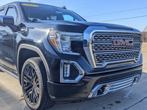 Used 2019 GMC Sierra 1500 Denali w/ Denali Carbonpro Edition image 15