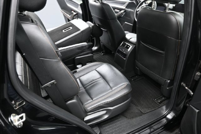 Certified 2024 MAZDA CX-90 Plug-In Hybrid w/ Preferred AWD/4WD image 18
